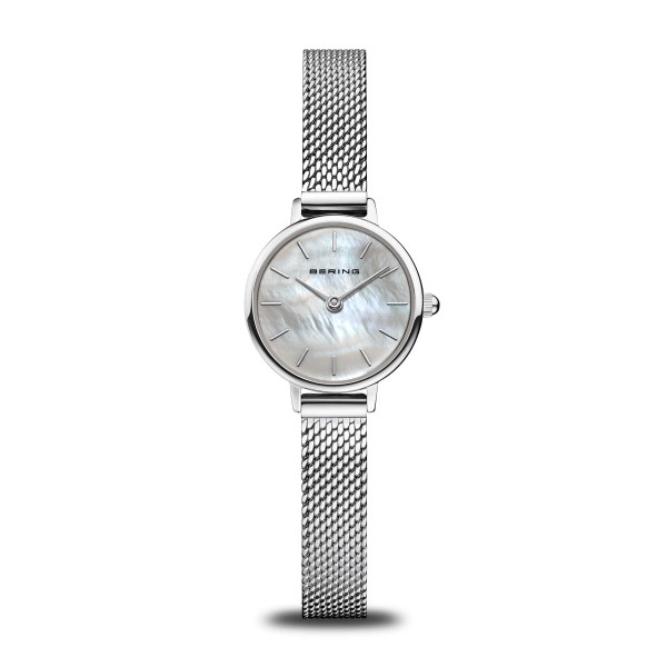 Bering Zilverkleurige Dameshorloge Classic 11022-004