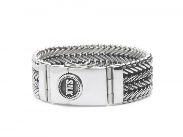Silk - Classic Chevron 233.23 Zilveren Armband